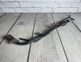 Трубка системы охлаждения ДВС металл для Audi A4 / B7 (2005-2007)  запчасти бу