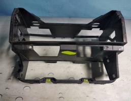 Рамка магнитолы для VW Golf V (2003-2009)  запчасти бу