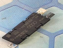 Усилитель антенны для Audi A5 / S5 / 8T / Coupe / Sportback (2008-2016)  запчасти бу