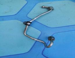 Трубка топливная для Audi A4 / B8 (2007-2015)  запчасти бу