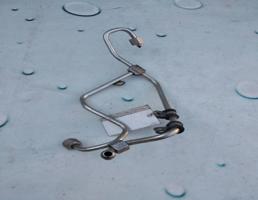 Трубка топливная для Audi A4 / B7 (2005-2007)  запчасти бу