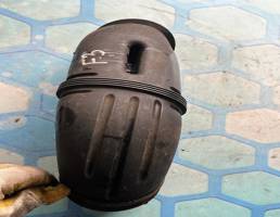 Патрубок воздушного фильтра для VW Touareg 1 (2002-2007)  запчасти бу