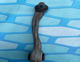 Рычаг передний верхний правый для Audi A4 / B8 (2007-2015)  запчасти бу