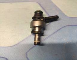 Форсунка топливная бензиновая для Audi A7 (2011-)  запчасти бу