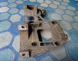 Кронштейн генератора для Skoda Octavia / A5 1Z / (2004-2013)  запчасти бу