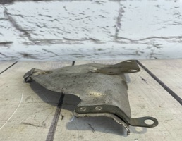 Экран тепловой для VW Golf VII (2012-2017)  запчасти бу