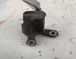 Кронштейн ТНВД для Ssang-Yong Raxton 1 (2001-2006)  запчасти бу