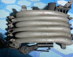 Коллектор впускной для Audi A6 / C5 (1997-2004)  запчасти бу