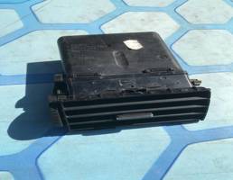 Дефлектор воздушный левый для Ford C-MAX (2003-2011)  запчасти бу