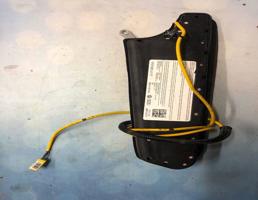 Подушка безопасности боковая в сиденье левая для Audi A6 / C6 4F (2004-2011)  запчасти бу