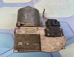 Моторчик стеклоочистителя передний для Audi Q7 / 4L (2005-2015)  запчасти бу