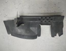 Воздуховод радиатора охлаждения левый для Audi A3 / 8P1 (2003-2013)  запчасти бу