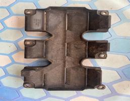 Маслоотражатель для Audi A4 / B7 (2005-2007)  запчасти бу