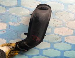 Патрубок воздушного фильтра для VW Passat B6 (2005-2010)  запчасти бу