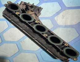 Коллектор впускной для Volvo S40 IV (2004-2012)  запчасти бу