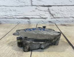 Насос вакуумный для Audi Q3 / 8U (2011-2014)  запчасти бу