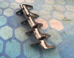 Топливная рампа для Audi A6 / C6 4F (2004-2011)  запчасти бу