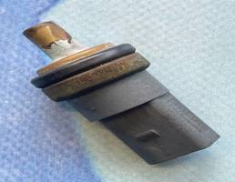 Датчик температуры охлаждающей жидкости для Audi A5 / S5 / 8T / Coupe / Sportback (2008-2016)  запчасти бу