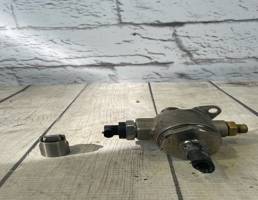 Насос топливный высокого давления ТНВД для Audi Q3 / 8U (2011-2014)  запчасти бу