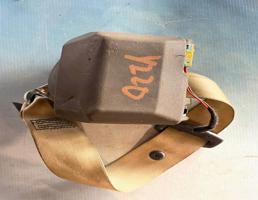 Ремень безопасности задний для Audi A4 / B7 (2005-2007)  запчасти бу