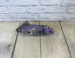 Кронштейн двигателя для VW Golf VII (2012-2017)  запчасти бу