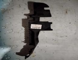 Воздуховод радиатора охлаждения правый для Audi A4 / B6 (2000-2004)  запчасти бу