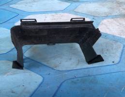 Кожух защитный АКБ для VW Passat B6 (2005-2010)  запчасти бу