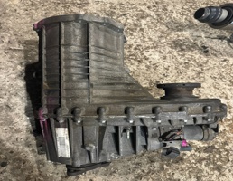 Раздаточная коробка для Audi Q7 / 4L (2005-2015)  запчасти бу