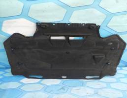 Пыльник двигателя для Audi A7 (2011-)  запчасти бу