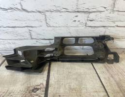 Кронштейн бампера для Peugeot 407 (2004-2010)  запчасти бу