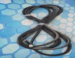 Уплотнитель двери задней левой седан для VW Passat B5 (1996-2000)  запчасти бу