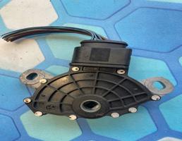 Датчик положения селектора для VW Passat B6 (2005-2010)  запчасти бу