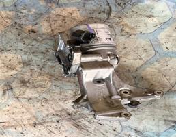 Корпус масляного фильтра для Skoda Yeti (2014-)  запчасти бу