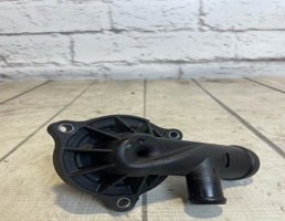 Термостат для Audi Q7 / 4L (2005-2015)  запчасти бу