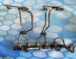 Топливная рампа для Peugeot 407 (2004-2010)  запчасти бу