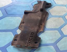 Накладка декоративная на двигатель  для Volvo XC90 (2002-2015)  запчасти бу