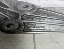 Кронштейн двигателя для Audi A6 / C6 4F (2004-2011)  запчасти бу