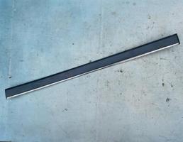 Молдинг двери передней левой средний для Volvo S80 I (1998-2006)  запчасти бу