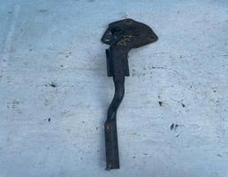 Кронштейн для Ford C-MAX (2003-2011)  запчасти бу