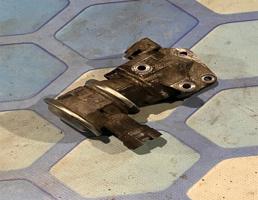 Клапан ЕГР для Skoda Octavia / A5 1Z / (2004-2013)  запчасти бу