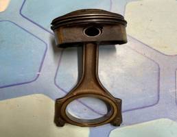 Поршень в сборе с шатуном для Audi A6 / C6 4F (2004-2011)  запчасти бу