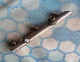 Топливная рампа для Audi A6 / C6 4F (2004-2011)  запчасти бу