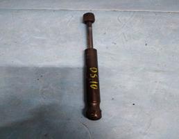 Амортизатор двери багажника для Mazda 3 BK (2002-2009)  запчасти бу