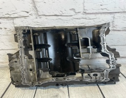 Поддон масляный двигателя для Audi A4 / B8 (2007-2015)  запчасти бу