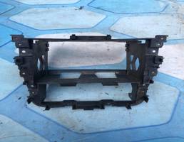 Рамка магнитолы для VW Golf V (2003-2009)  запчасти бу