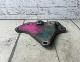 Кронштейн кпп для Skoda Yeti (2014-)  запчасти бу