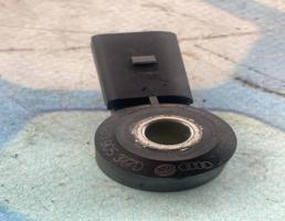 Датчик детонации  для Skoda Fabia 2 (2007-2015)  запчасти бу