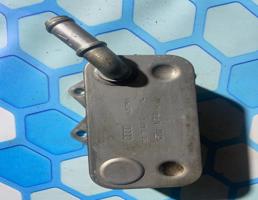 Радиатор масляный для Audi A6 / C6 4F (2004-2011)  запчасти бу