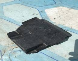 Крышка блока управления двигателем для Ford Focus II (2005-2008) Дорестайлинг  запчасти бу