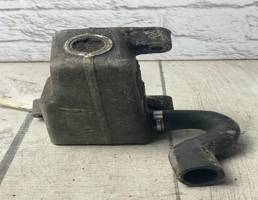 Кронштейн для Audi A4 / B6 (2000-2004)  запчасти бу